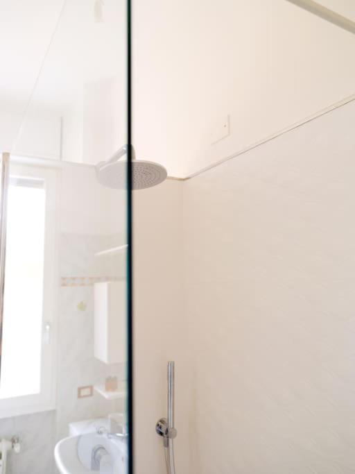 Casa Viola - Modern And Spacious Flat With Terrace Florencia